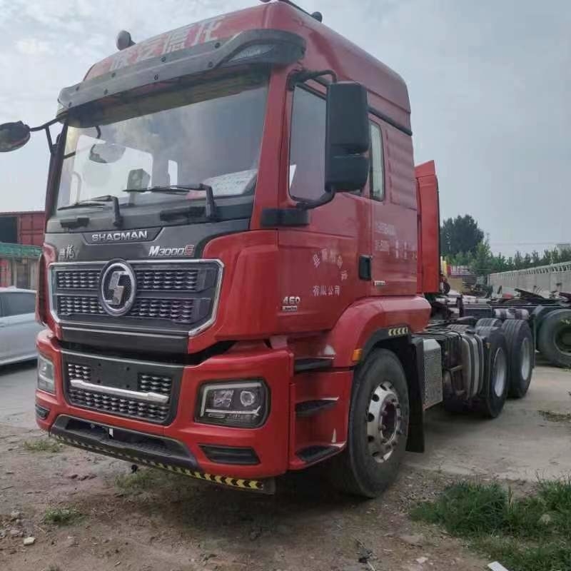 Gebruikte tractoren vrachtwagen Chinese Shacman M3000s 460 pk Sterk Weichai 6 * 4 Trekkende 50 ton zwaar