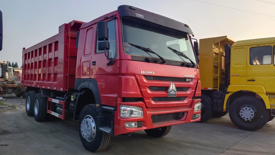 Howo Dump Truck Gebruikt Een en een halve rij Kabine Sinotruk Tipper 20cbm Box 380hp Euro 2 Emission
