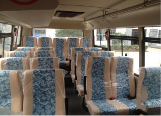 Rechterhandsbestuur Minibus 21 zitplaatsen China Coaster Bus Euro 3 Dieselmotor 3000cc Capaciteit Nieuw