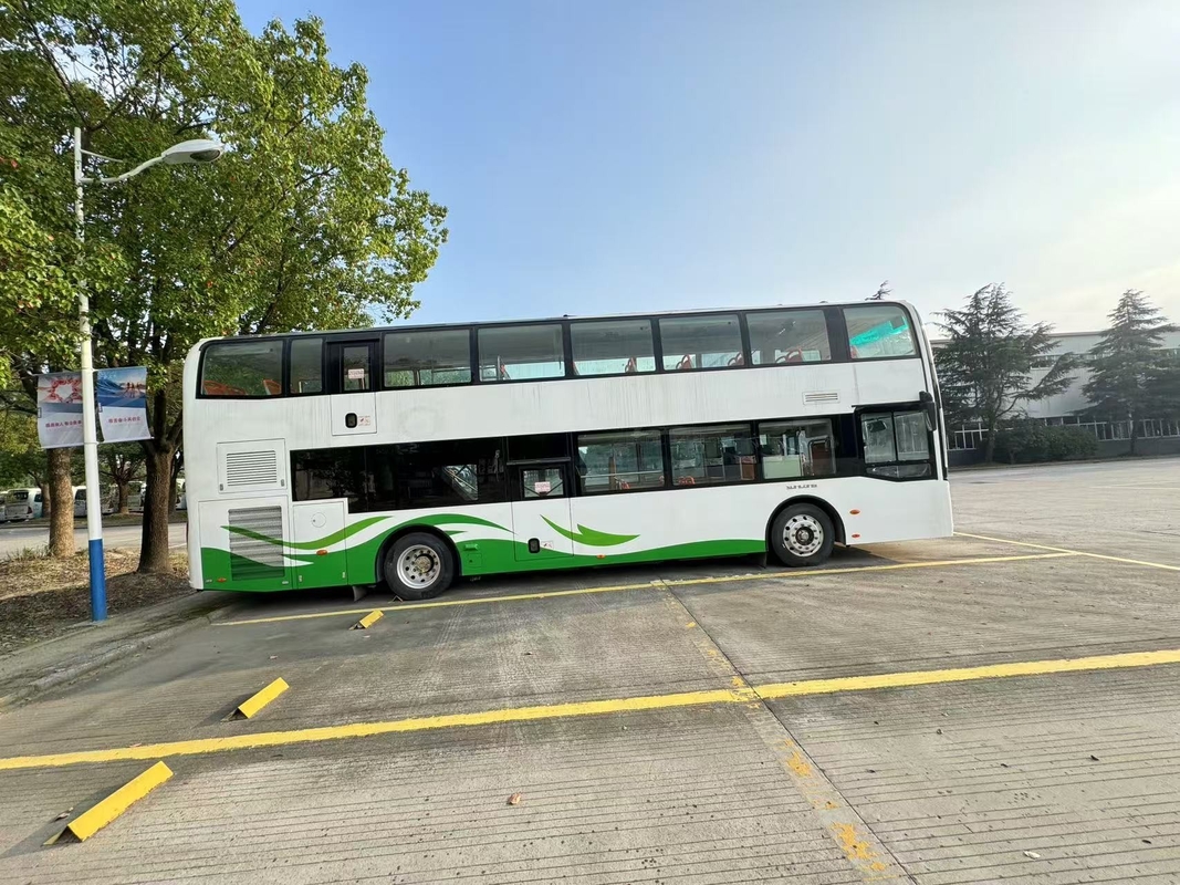 Gebruikte bus Luxe 37 zitplaatsen Dubbele verdieping RHD Weichai motor Diesel coach Bus Sunlong SLK6126