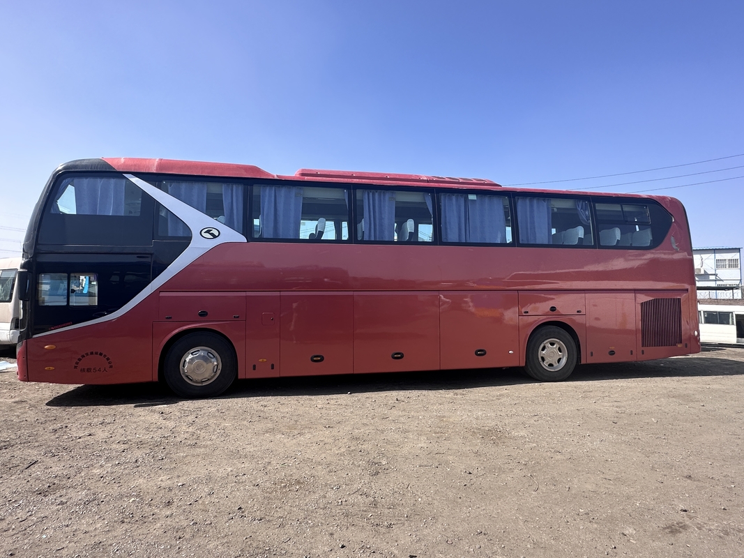 Bussen te koop Gebruikte Kinglong Bus 54 zitplaatsen XMQ6125 Weichai 375hp Linkerhand Dirve Coach Bus Met A/C