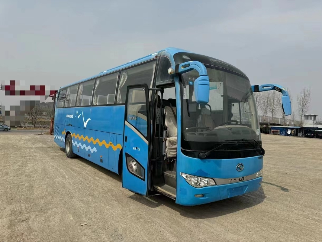 Coach Bus Long Distance Kinglong XMQ617 Bus 47 zitplaatsen 2018 Year Leaf Spring Bagagecompartiment