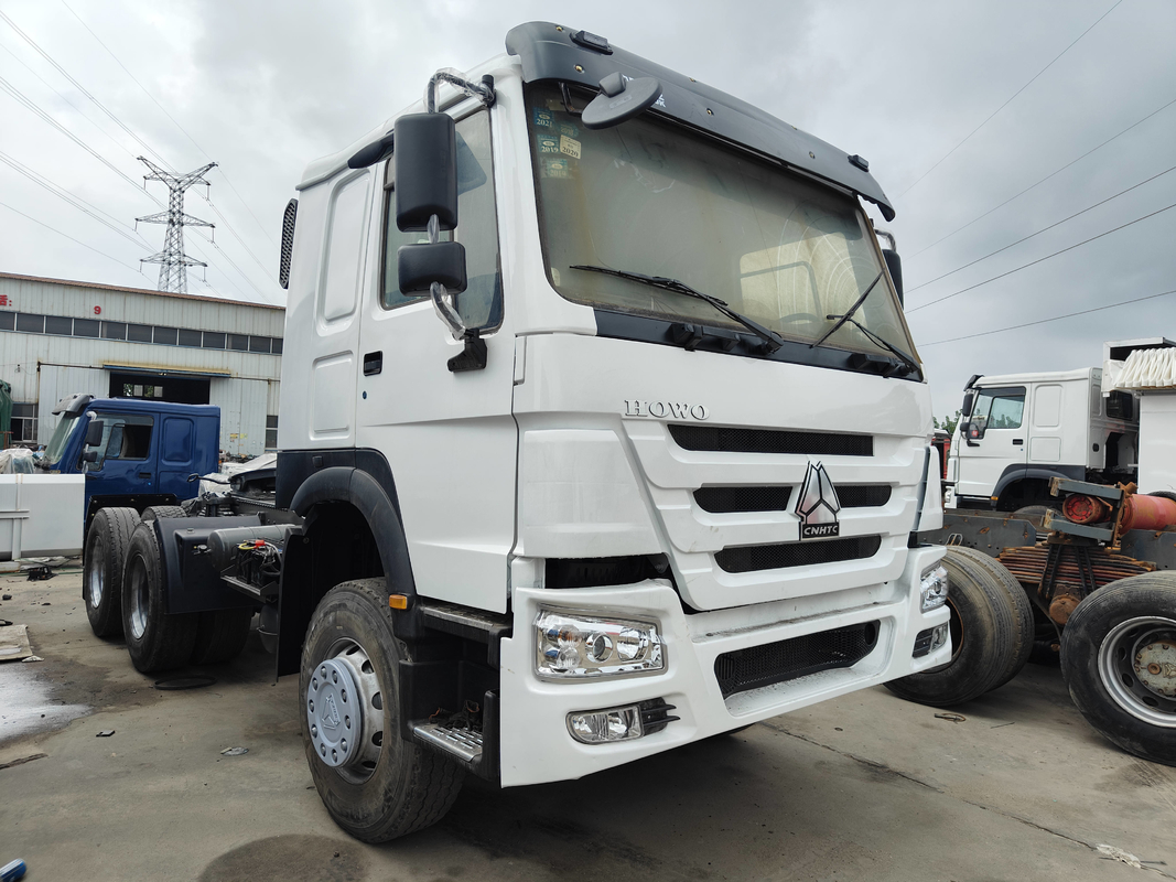 Howo Trailer Head Truck 2022 Jaar Howo Tractor Truck 371hp Emission Euro 2 Volledig gerenoveerd