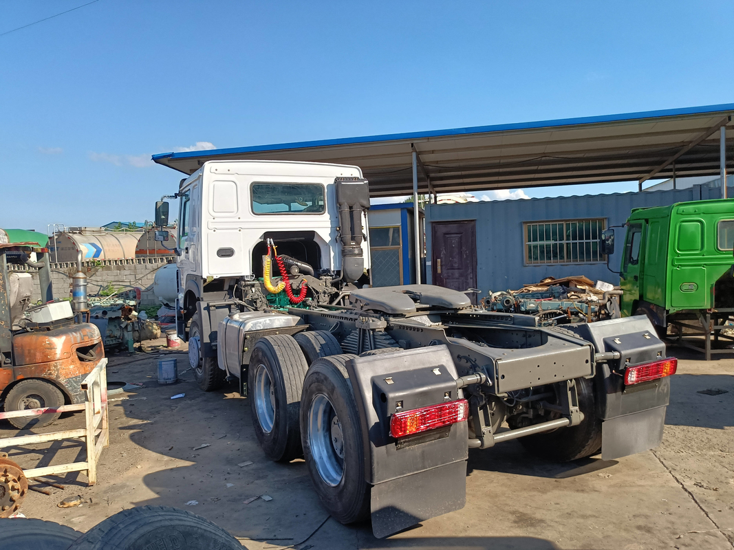 Howo Trailer Head Truck 2022 Jaar Howo Tractor Truck 371hp Emission Euro 2 Volledig gerenoveerd