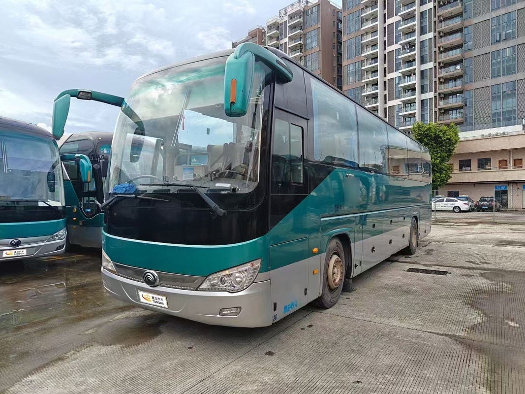 Gebruikte Yutong Bussen Te koop Coach Bus ZK6119 Kofferruimte 42 zitplaatsen Langafstand 2017 Jaar