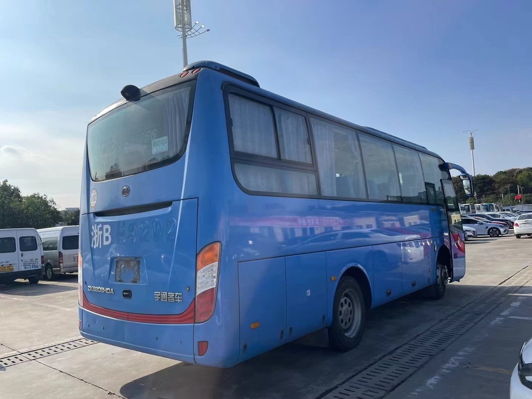 Gebruikte minibus te koop 40 zitplaatsen 8 meter pendelbus Yutong ZK6808 Linkshandig rijden Gebruik in Ghana