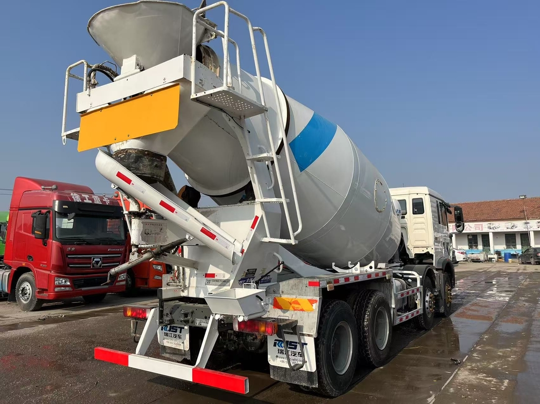 Concrete Mixer Truck Construction 2022 Jaar Howo TX Chassis 12cbm Tanker Capaciteit 8*4 Weichai 340 pk