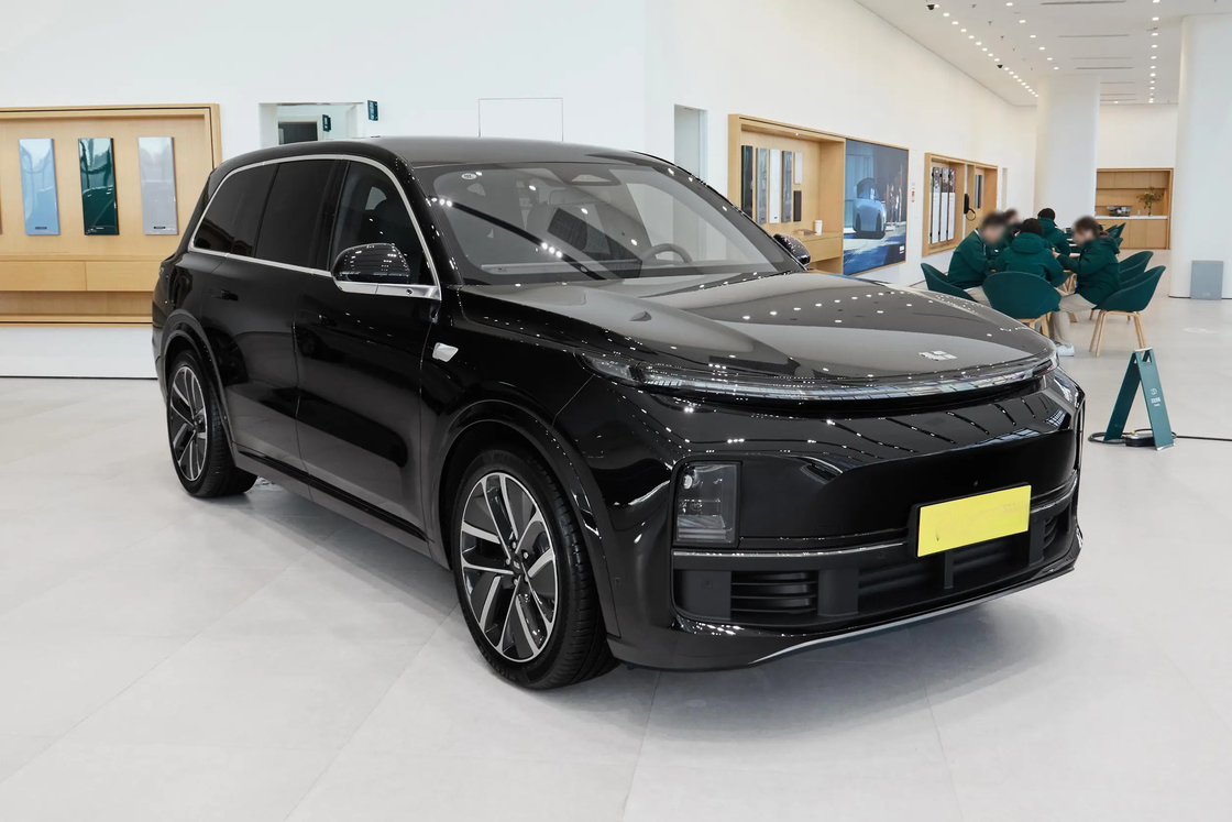 Elektrische auto's Li Auto Extended Range Elektrische SUV L9 Pro Versie Zwart Kleur 6 zitplaatsen 3105mm wielbasis