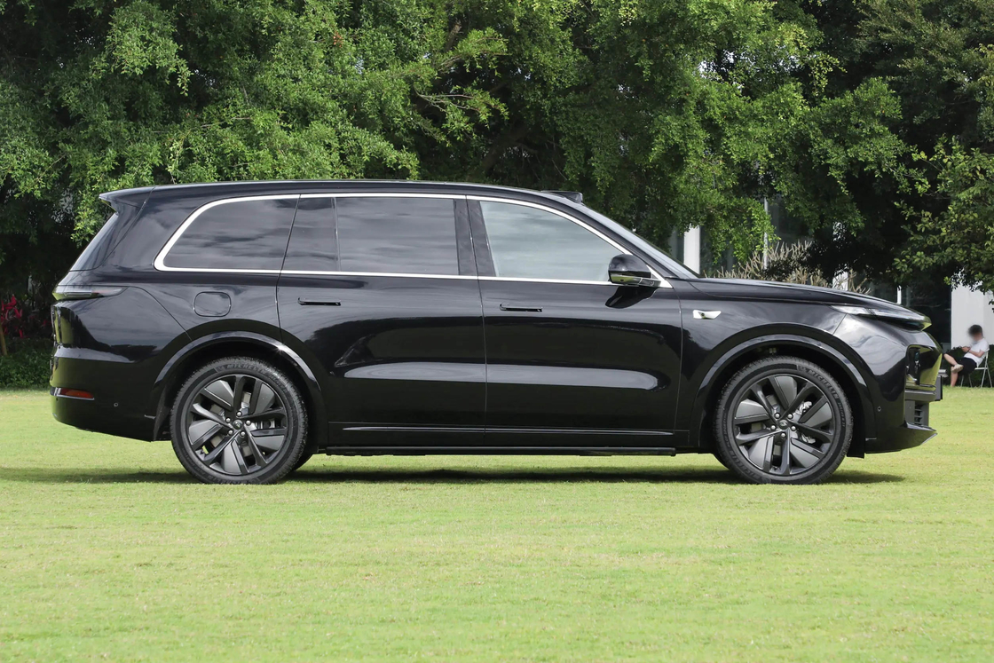 SUV met Range Extender Li Auto Models L9 Ultral 1.5T Kruiserbereik 1000km Maximale snelheid 180km/h