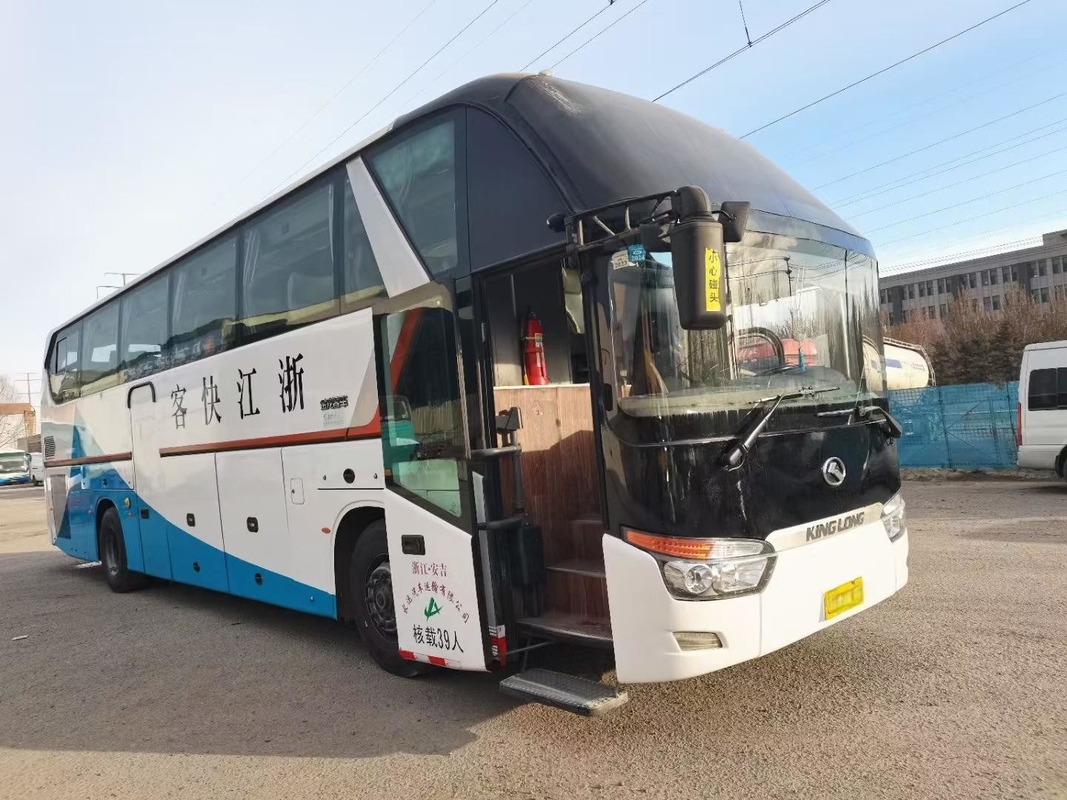 Tweedehands bus Kinglong Coach 39 zitplaatsen XMQ6129 Luxe groep Passagiersvervoer A/C