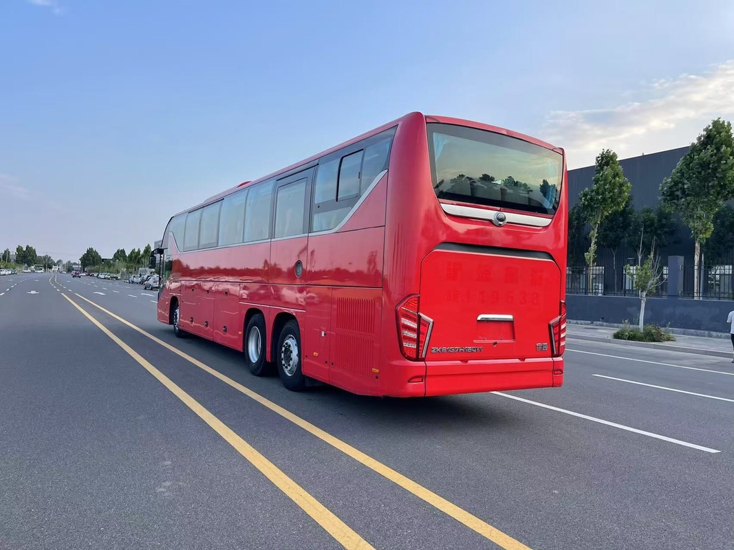 Luxe buscoach Yutong 56 zitplaatsen Model ZK6137 Dubbele achteras 2021 Jaar Airbag Suspension