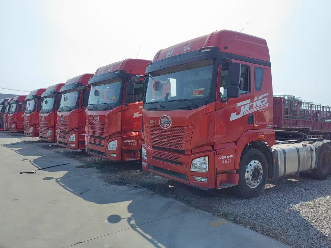 Gebruikte tractor Truck Head FAW Jiefang Trailer Truck JH6 Model Low Mileage 2020 Year Fuel Efficient Engine