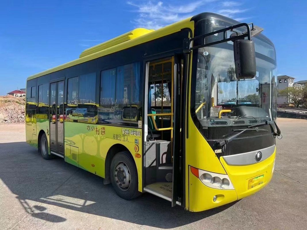 Gebruikte elektrische bus Yutong City Bus ZK6815 Batterijduur 280km 23 zitplaatsen 59 Passagiers Public Transport