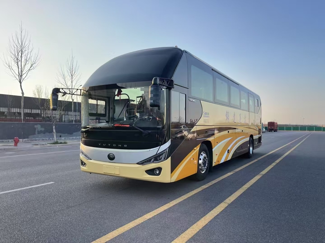Yutong Bus Luxe 2+1 Yutong Bus 31 zitplaatsen ZK6120 Business Seats Airbag Suspension 2023 Jaar