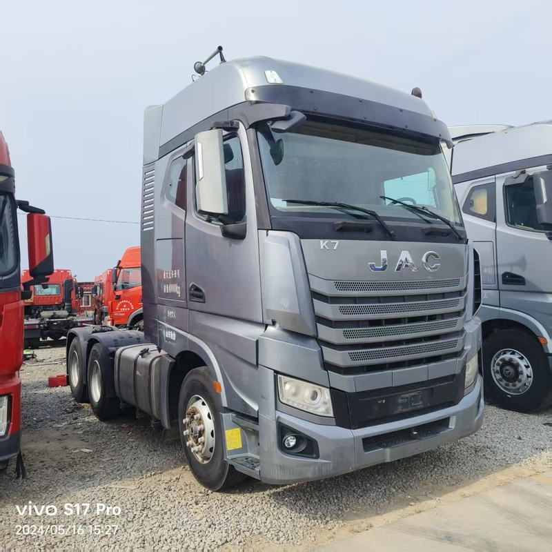 Groothandel Gebruikte trekkerhoofd Truck JAC Tweedehandse halftrucks 540 pk Hoog dak cabine Logistiek Transport