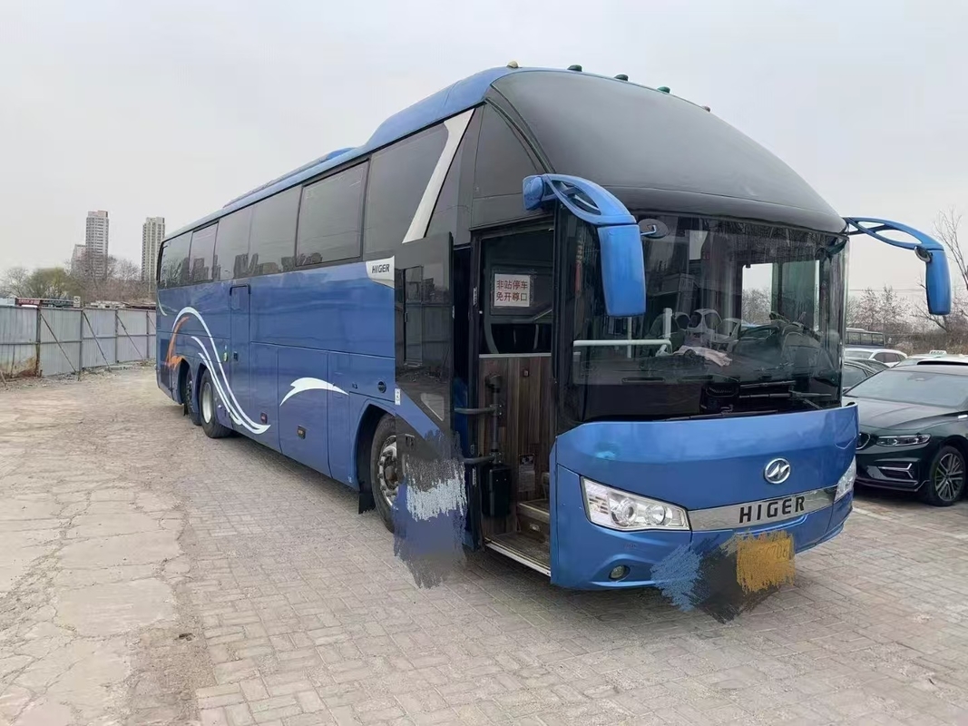 Coach Bus Tweedehands Higer KLQ6132 Weichai 375hp Dubbel Diff Bus 56 zitplaatsen Dubbel Achterste Alxe Lux Transport