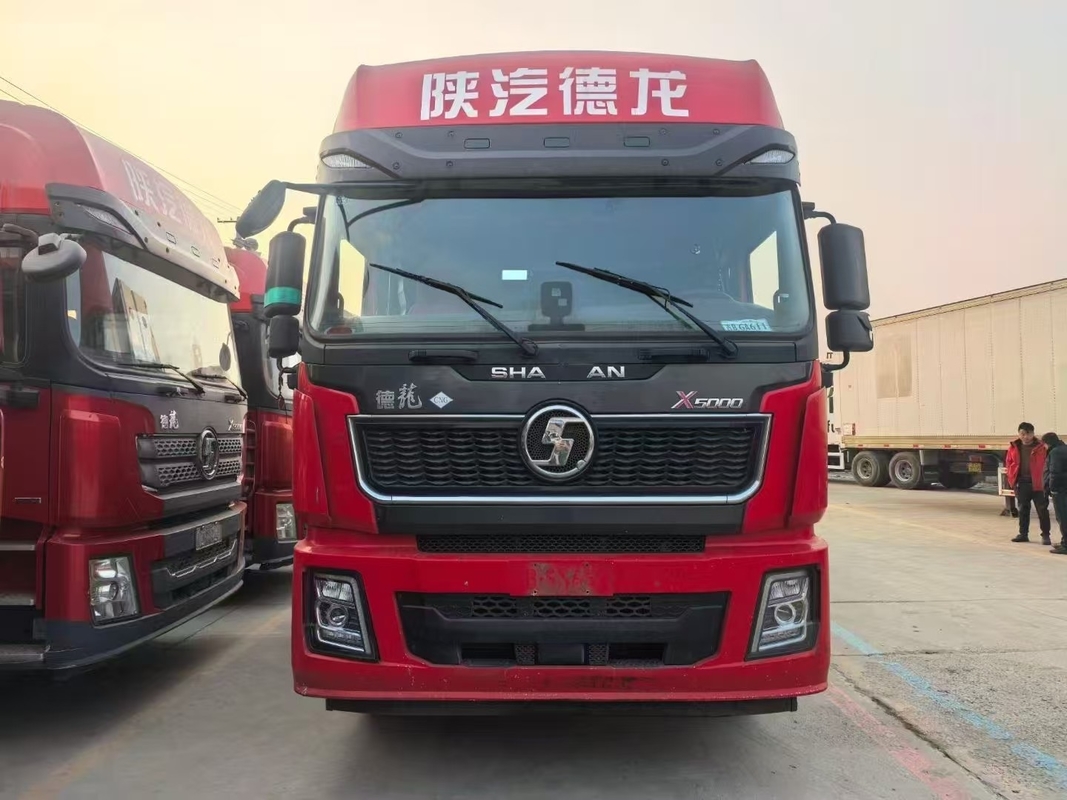 Gebruikte automatische natrual gas trekker Truck X5000 met 10 wielen Weichai motor CNG 460hp 2023 zwaar vervoer