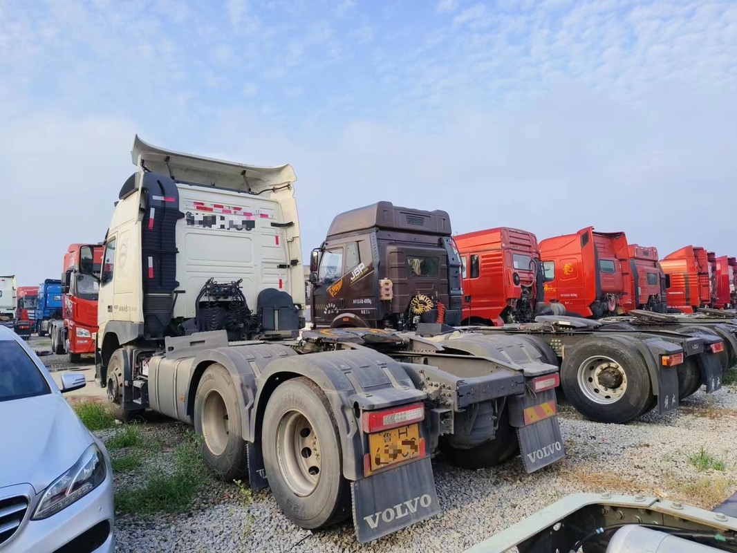 Gebruikte trekkerhoofdtrucks Volvo FM 460 pk 2e aanhangwagen 2019 jaar High Rood cab met slaapruimte Long Distacne Transport