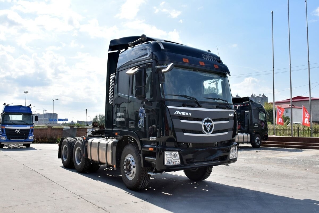 Gebruikte trekkerkop Euro IV Dieselmotor Foton Auman 430 pk 6*4 Rijmodus 10 banden op slechte weg