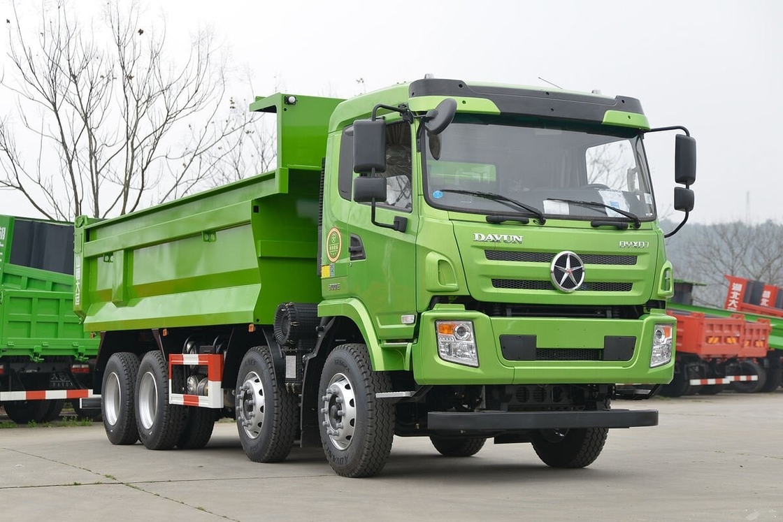 Gebruikte dumptruck te koop 300 pk DAYUN N6 8*4 rijstand Gebruikte bouw dumptruck met lage kilometers