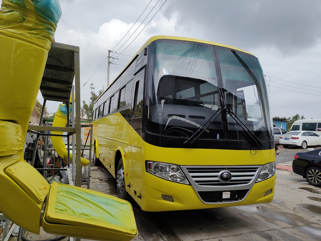 ZK6112D Yutong Gebruikte Passagiersbus / 65 Zitplaatsen Rechtsgestuurd euro 3 Luxe Bus