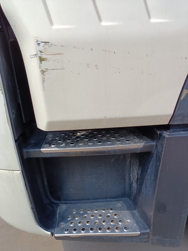 Gebruikte Trekker Truck Kop Te Koop HOWO T7H 6*4 Aandrijving  440pk  Beste Chinese Trekker Truck Merken