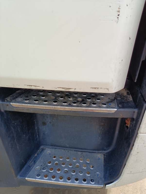 Gebruikte Trekker Truck Kop Te Koop HOWO T7H 6*4 Aandrijving  440pk  Beste Chinese Trekker Truck Merken