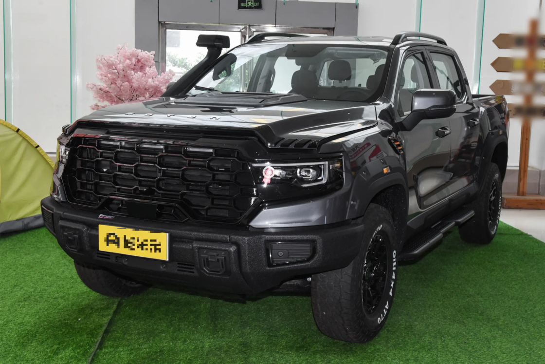Luxe Nieuwe FOTON Mars 9 2024 2.0T Benzine 4WD Pickup Euro 6 Dubbele cabine Voor export voor gezinsgebruik