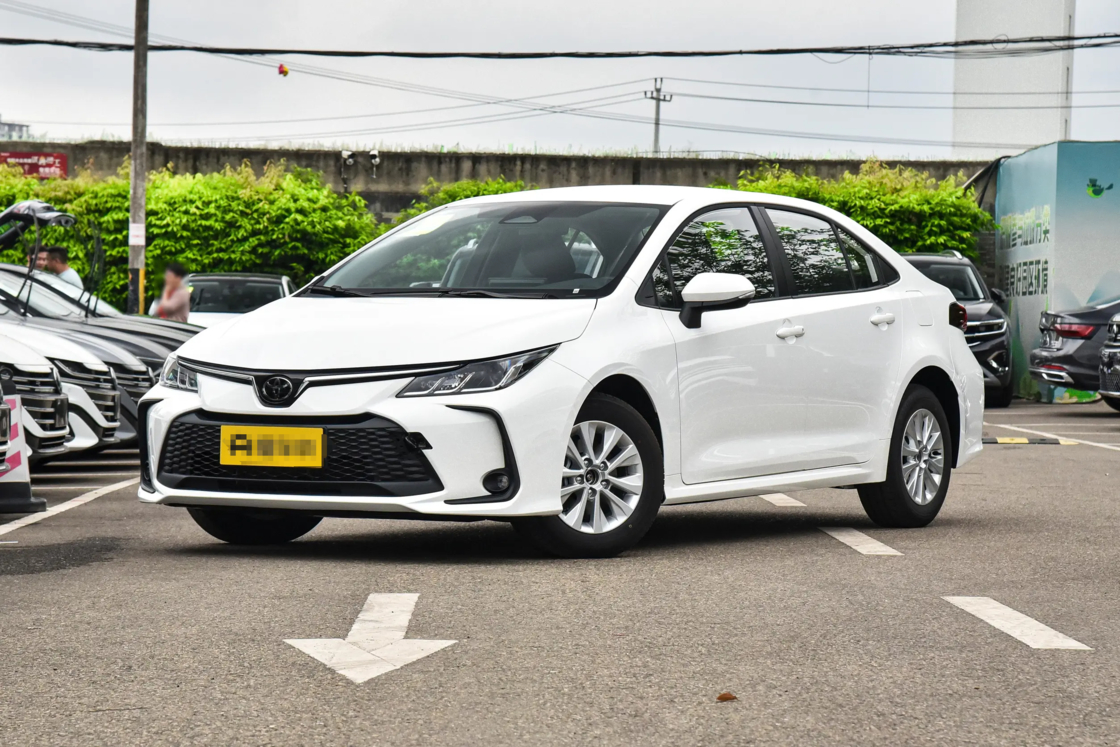 Goedkope Nieuwe Toyota Corolla 2024 1.2T Benzine 2WD Euro 6 Voor export voor familiegebruik