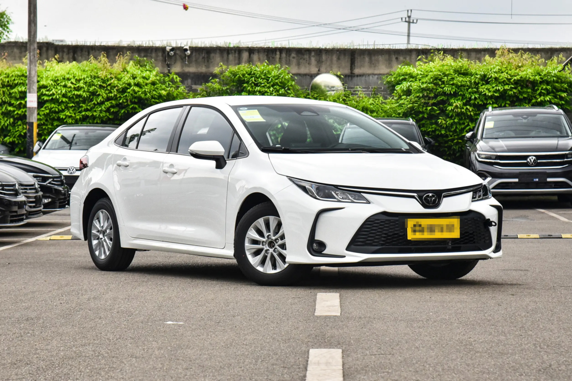 Goedkope Nieuwe Toyota Corolla 2024 1.2T Benzine 2WD Euro 6 Voor export voor familiegebruik