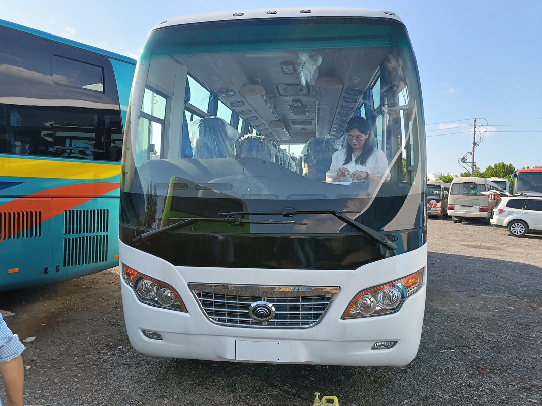 ZK6102D Yutong Gebruikte Passagiersbus 2020 57-Zitter 2+3 Indeling Eén Deur Rechtsgestuurd Luxe Bus