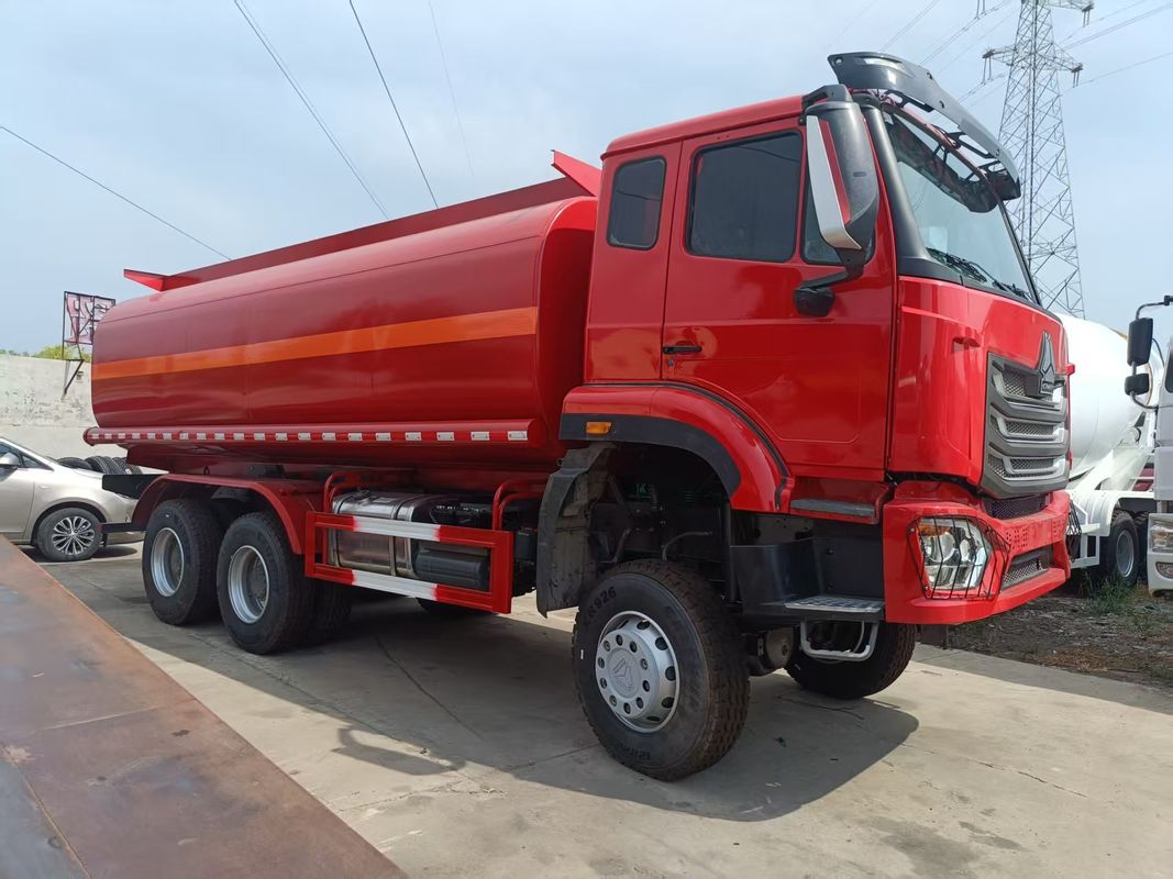 Howo Oil Truck 20 Cubic 10 Tires Howo TX Model Fuel Tanker 6*4 Flat Roof 350hp