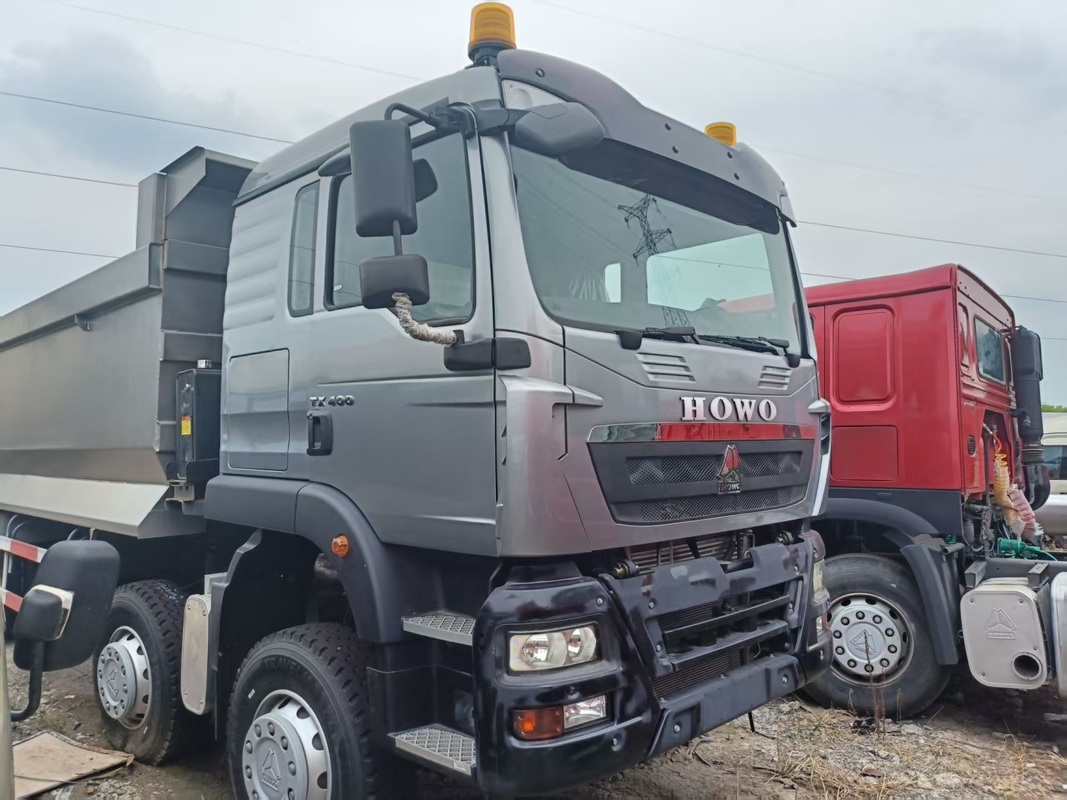 Sinotruck Howo Dumper Truck 8x4 2021 400 12 Wheeler 40 Ton Tipper Truck Dump Truck