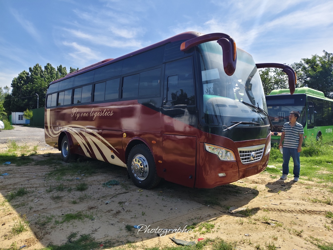 Coach Bus Second Hand Yutong Zk6932D Yuchai 375hp  Leaf Spring 43-48 Seats  Lux Transport With Air Condition