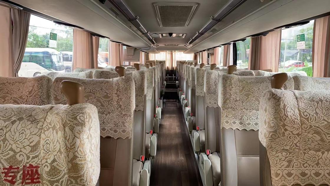 Gebruikte Yutong Coach Bus 50 zitplaatsen Luxe Weichai Tour Diesel Airport Kerk Pendelbussen
