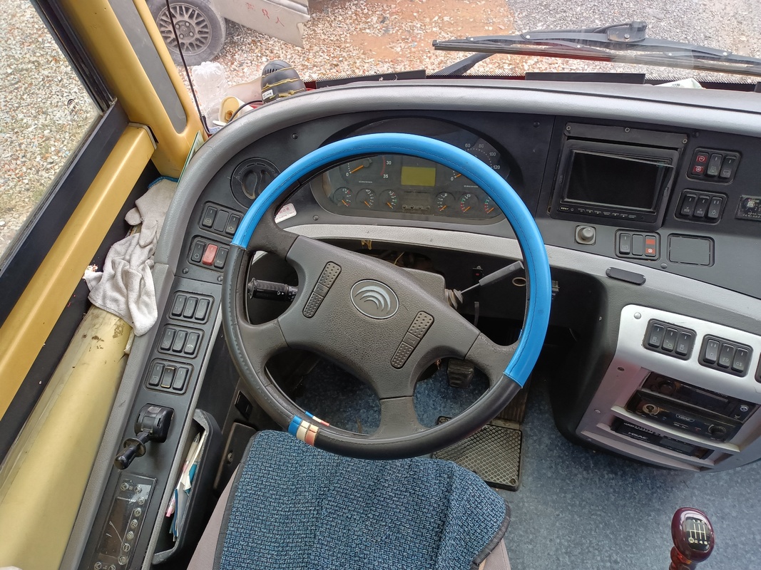 Gebruikte Yutong Coach Bus 55 zitplaatsen Tweedehands kerk Intercity Airport School Commuter Interurban Bussen