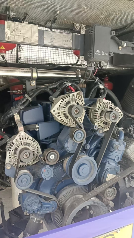 Tweedehands Yutong Coach Bus 50 zitplaatsen Weichai Tour Diesel Airport Kerk Pendelbaan School Interurban Intercity Bussen RHD/LHD