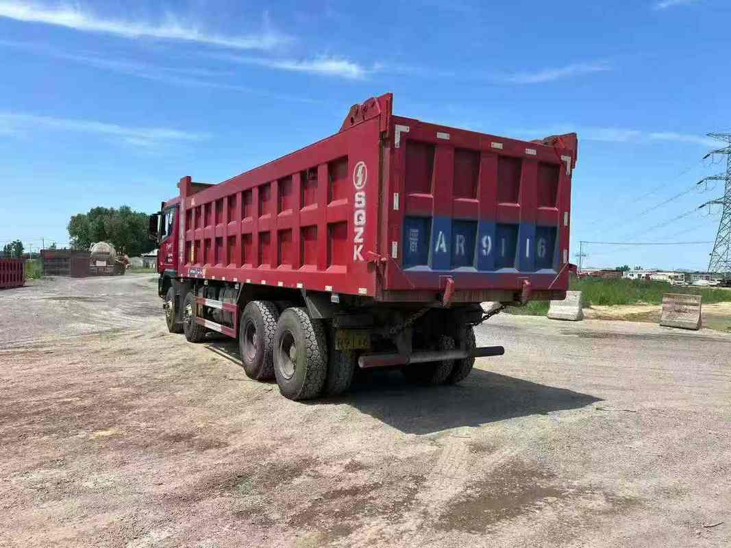 8x4 gebruikte dumptruck Shacman X3000 Weichai 500 pk dumptruck Volquete Volteo Rhd/Lhd