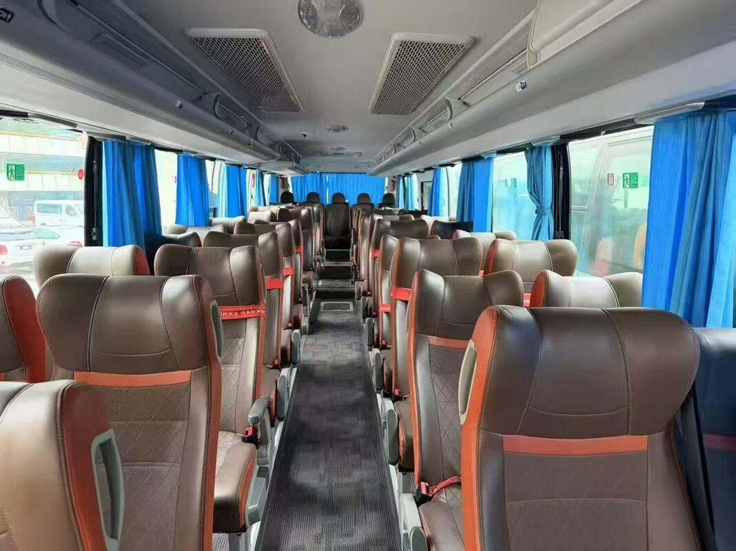 Tweedehands 50 zitplaatsen Diesel Yutong Coach Bus Zimbabwe Congo Weichai Engine Tour Interurban Intercity Bussen Rhd/Lhd