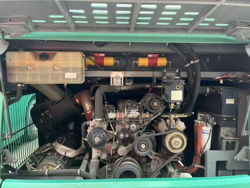 Tweedehands Diesel Kinglong Bus 50 zitplaatsen Luxe Leafspring Weichai Motor School Tour Intercity Pendelbus