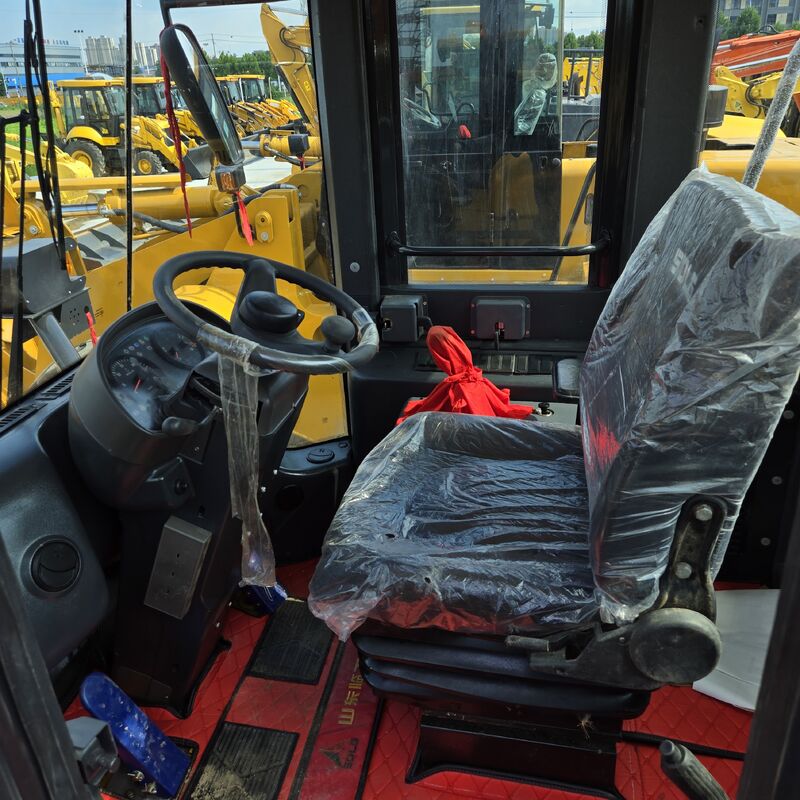 Nieuwe Aankomst Gebruikte Chinese merk wiellader 5 ton in uitstekende staat laadvermogen nominaal vermogen 162 kW 220 pk voor bouw in uitstekende staat