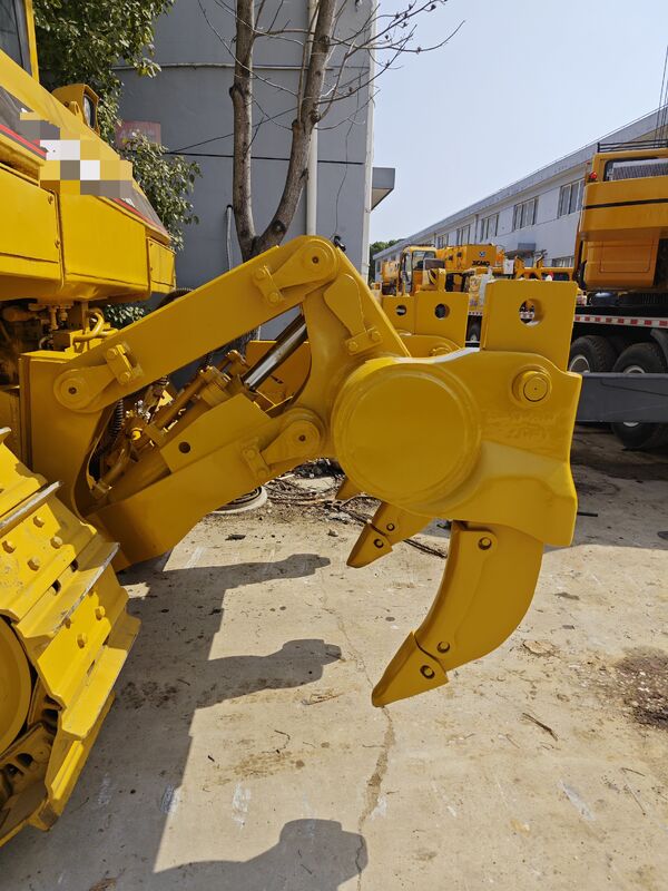 New Arrival Used Chinese Brand Tracked Bulldozer Bucket Capacity 37.77tons In Excellent Condition  Rated Power 245 KW  14.6  L For Construction In Excellent Condition