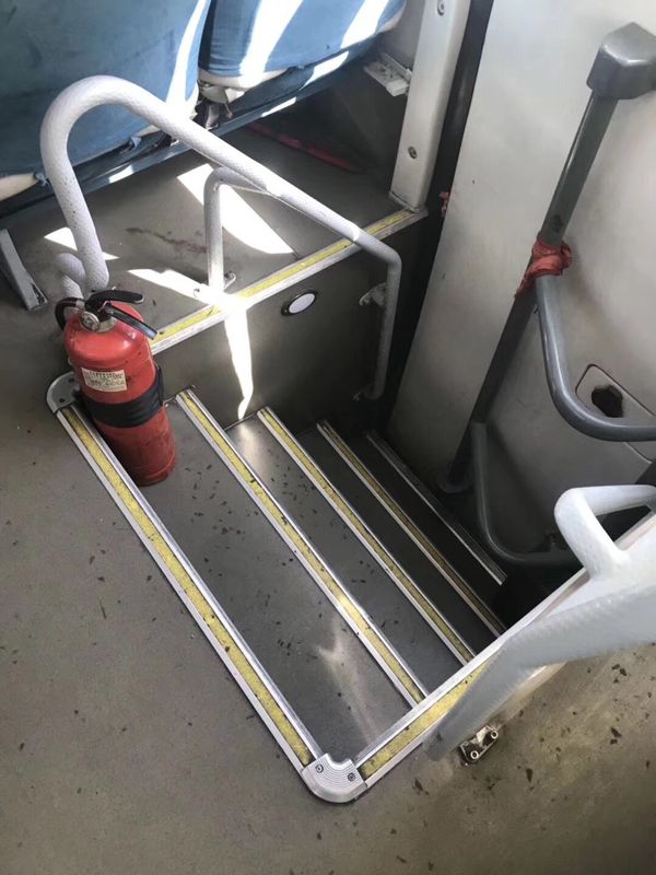 YUTONG-Band gebruikte het Jaar van de Busbus 2013 met Motor van Weichai 336hp van a/c/de Diesel