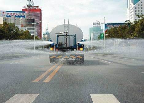 9760×2500×2990mm Gebruikte Watertankwagen, Vrachtwagens 18 van het Tweede Handwater Kubieke Meter