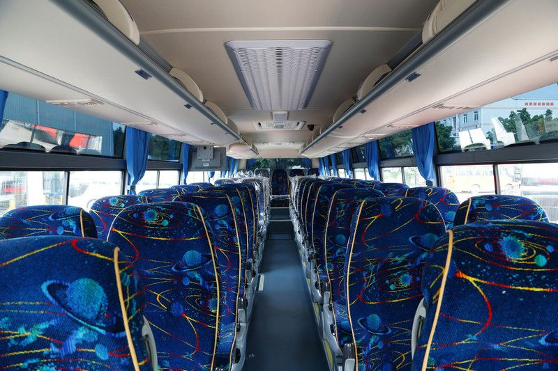 Het professionele Gebruikte Jaar van het de Draakmerk 2010 van de Busbus Gouden dat met 51 Zetels wordt gemaakt