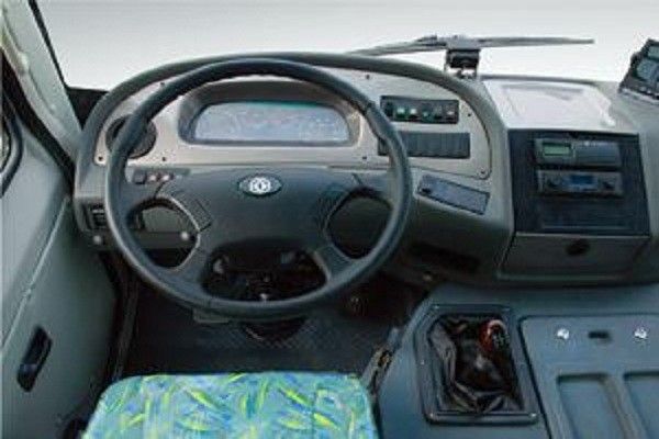 ZHONGTONG het merk gebruikte Jaar 24 de Motor Maximum Macht 80kw van de Busbus 2011 van Zetelsyuchai