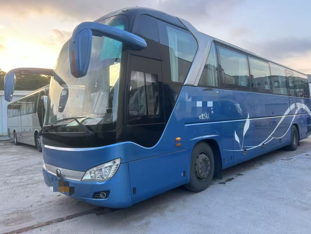 Gebruikte yutong 6122 54 zitplaatsen touringcar Weichai dieselmotor gebruikte touringpassagiersbus voor Afrika