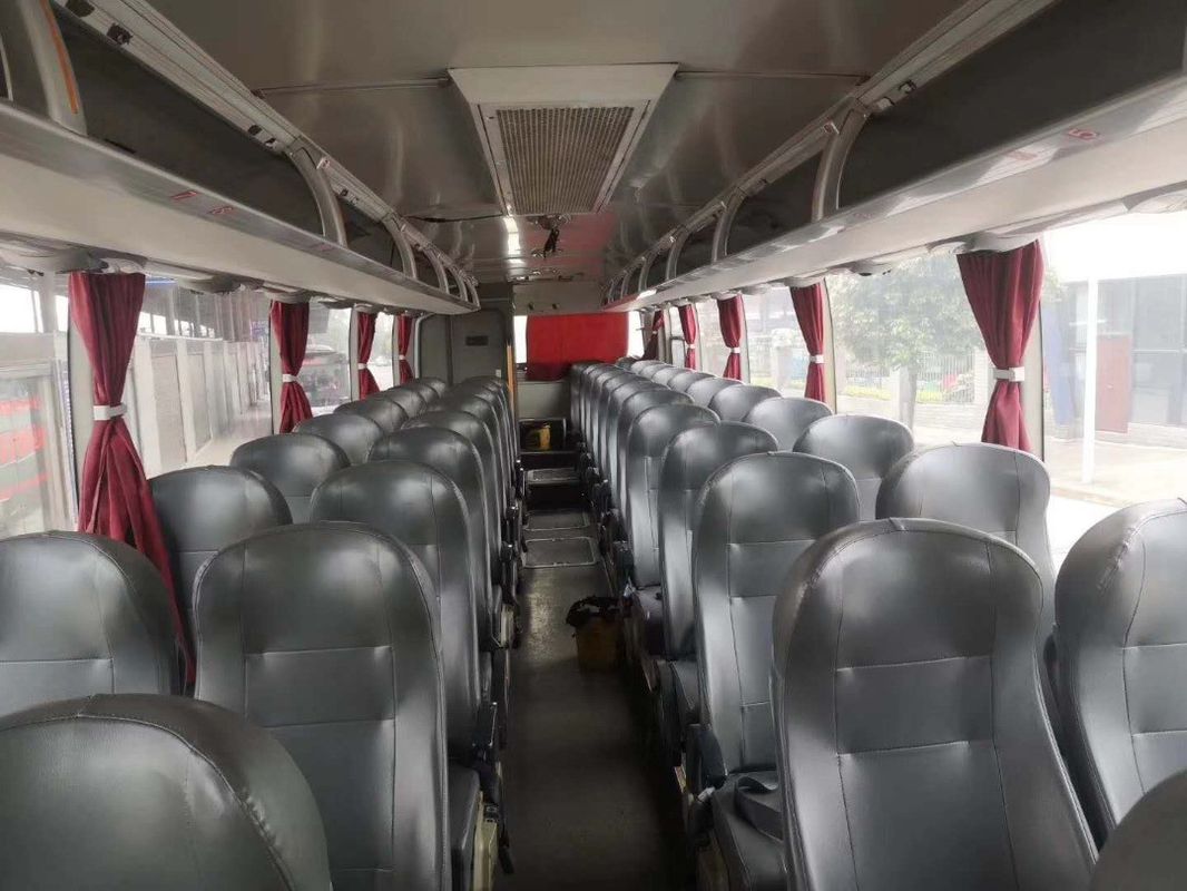 De diesel gebruikte Sterk Kader 25-57 van Busbus yutong zk6127 Zetels met AC Toilet
