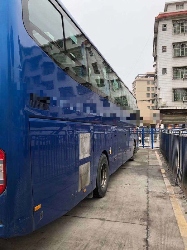 2014 Jaar Gebruikte Yutong-Bussen 61 Zetels Één Laag en de Helft met Heldere Kleur