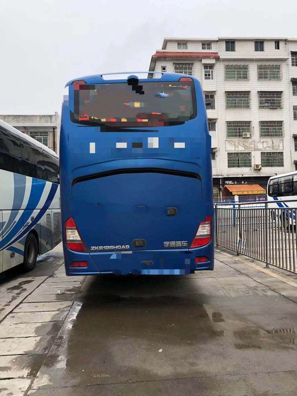 2014 Jaar Gebruikte Yutong-Bussen 61 Zetels Één Laag en de Helft met Heldere Kleur